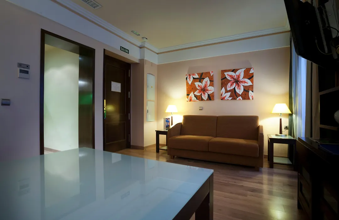 Suites Gran Vía 44-1